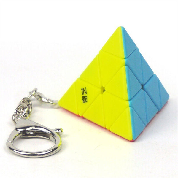 QIYI PYRAMINX KEYCHAIN NON-MAGNETIC STICKERLESS CUBE